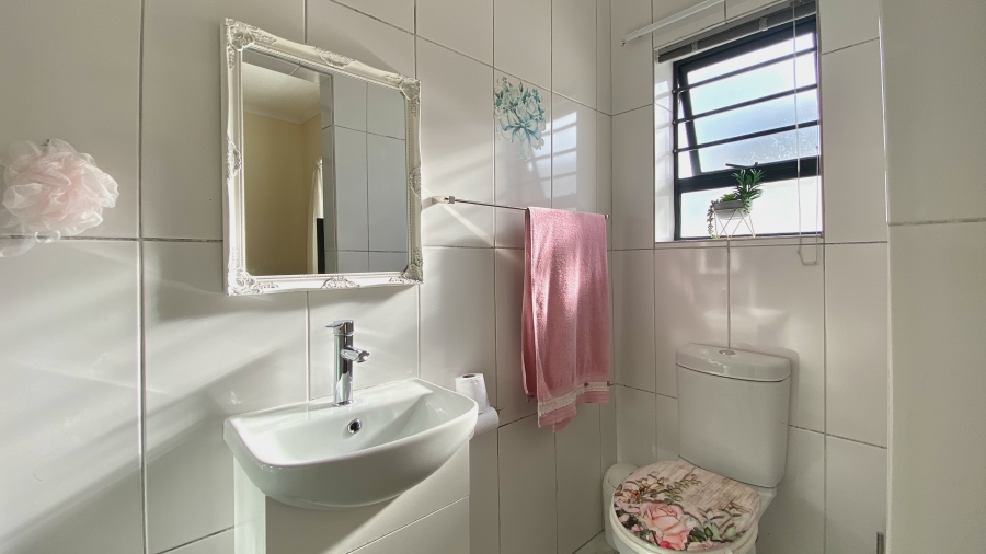 3 Bedroom Property for Sale in Atlantic Sands Private Estate Western Cape